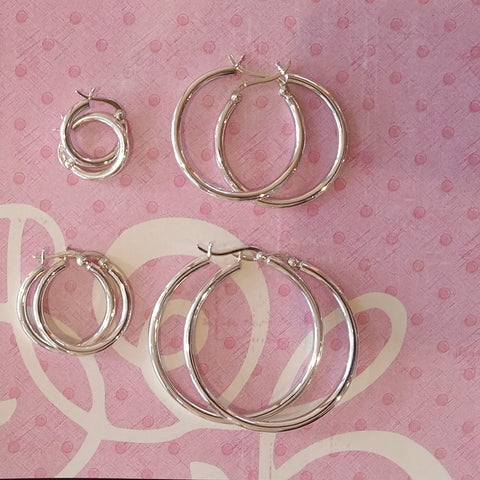 Essential Earrings - 3 mm. Click Top Hoops