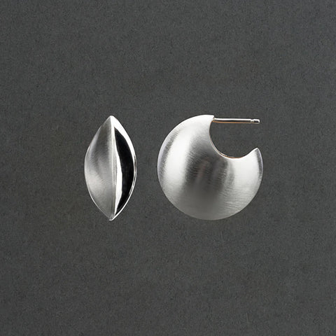 hollow crescent disc post earrings medium