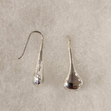 profile view showing ear hook soldered to pear shape drop