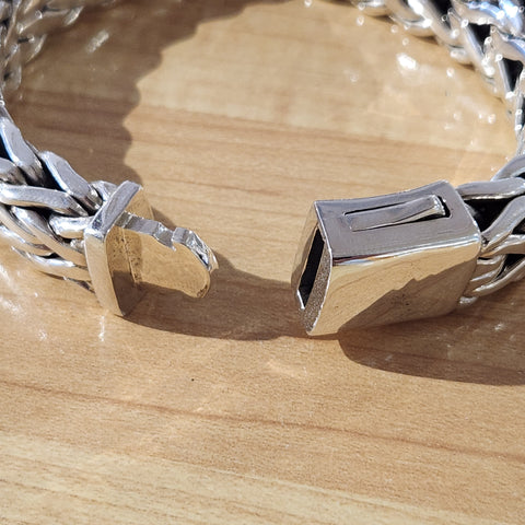 Fawne Rectangle Bracelet - Silver/Clear | Oroton