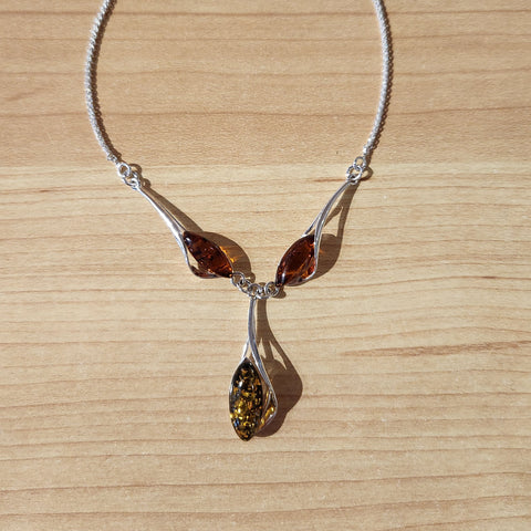 dangling seeds necklace